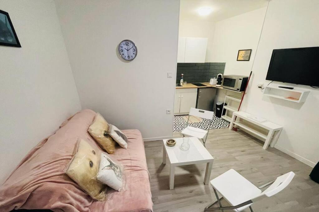 Studio Confortable - Montmartre - Republique - Anvers - 2 Pers Париж Экстерьер фото